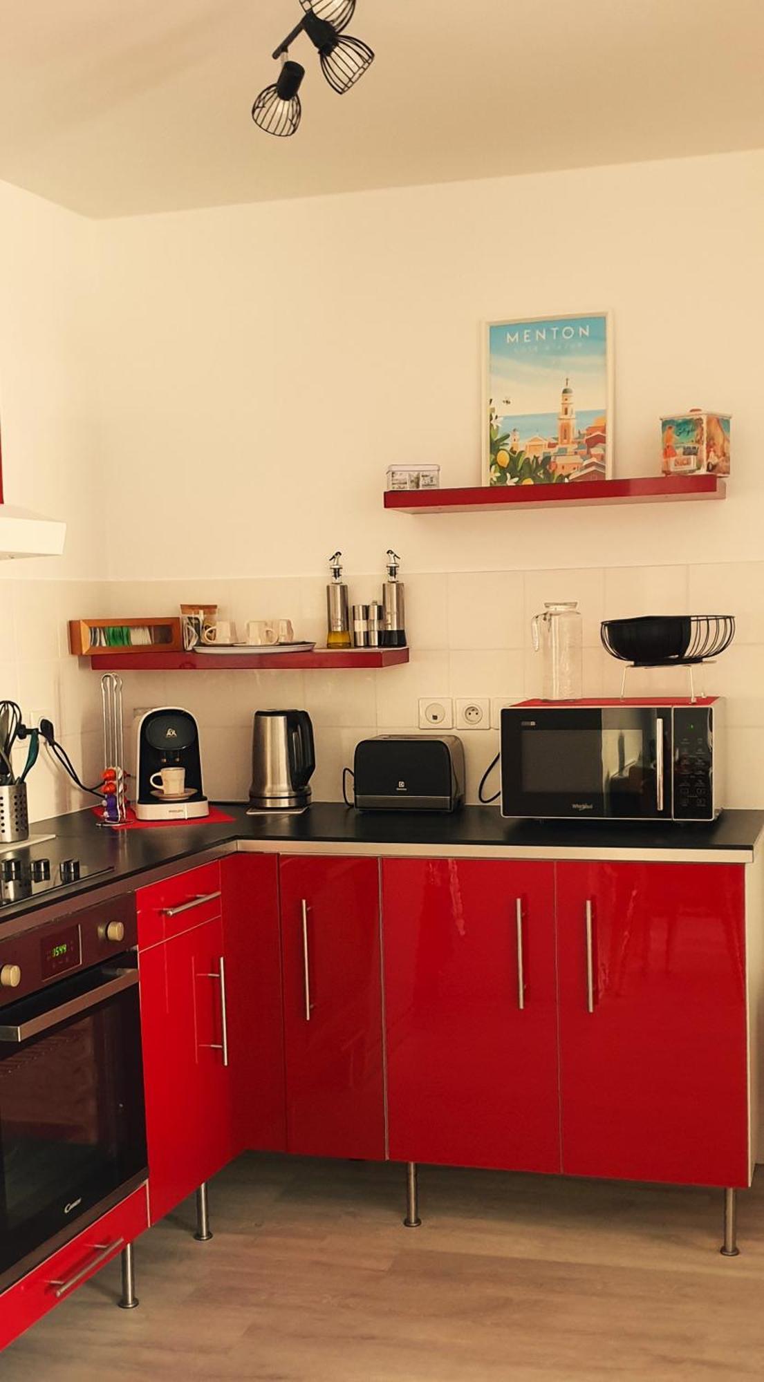 Appartement Cosy Au Centre Ville De マントン エクステリア 写真